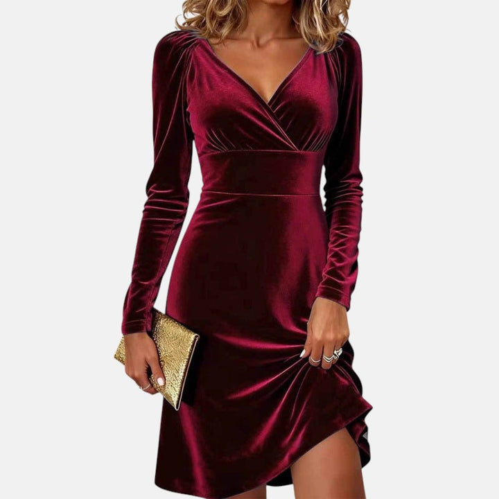 Nina - Elegant Classic Dress